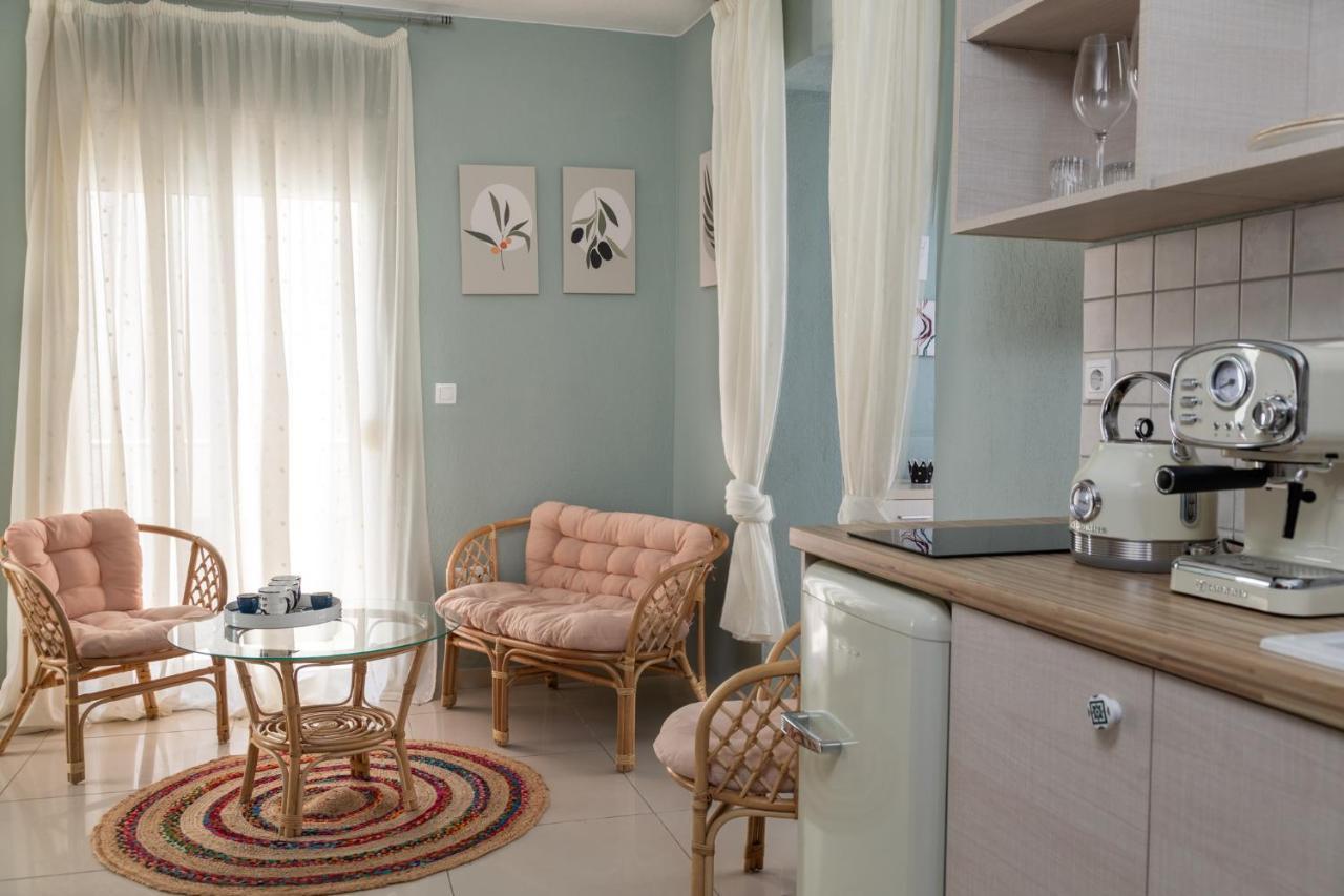 Arsas Suites Nikiti  Ngoại thất bức ảnh